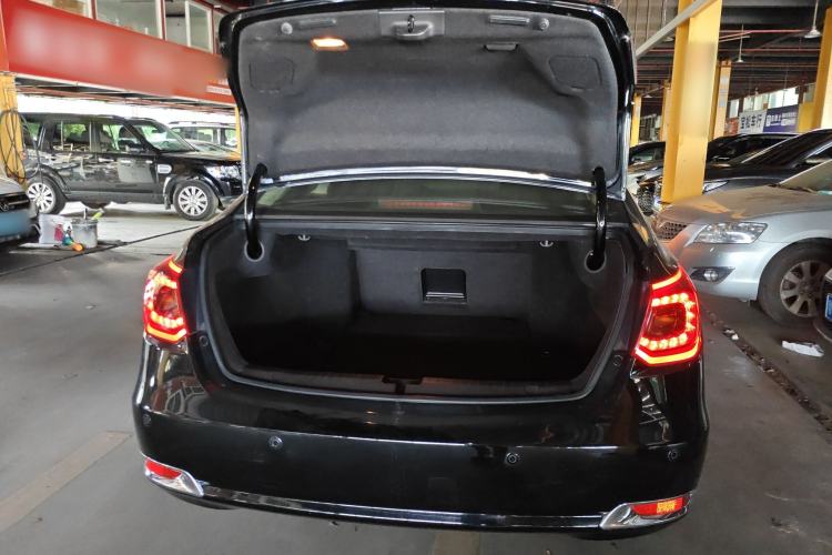 Used Acura RLX 2013 3.5L PAWS Edition Trunk