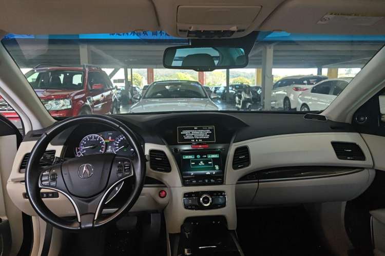 Used Acura RLX 2013 3.5L PAWS Edition Center Console