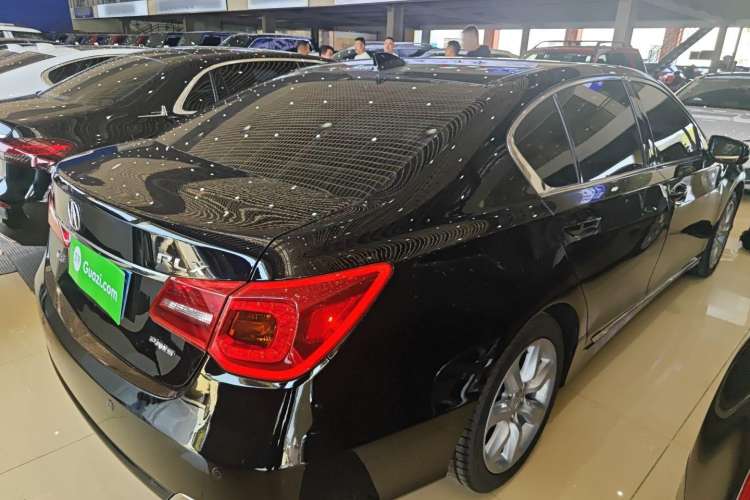 Used Acura RLX 2013 3.5L PAWS Edition Rear Right 45 Deg