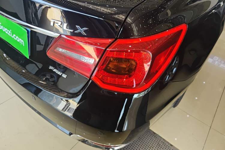 Used Acura RLX 2013 3.5L PAWS Edition Right Rear Taillight