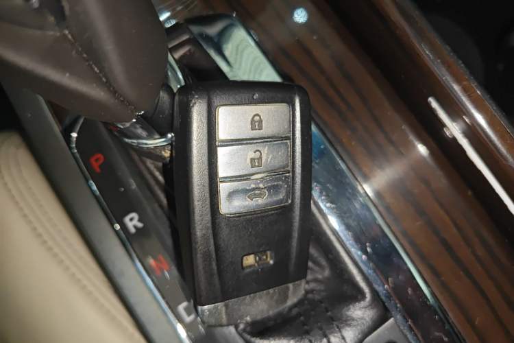 Used Acura RLX 2013 3.5L PAWS Edition Vehicle Key