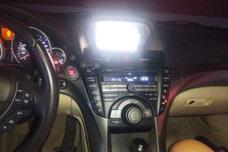Used Acura TL 2009 3.5 Standard Edition Audio And AC Panel