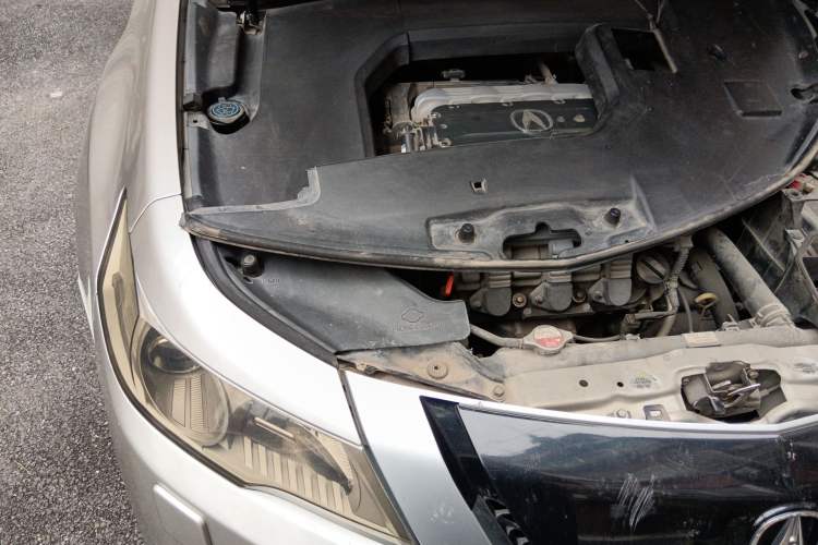 Used Acura TL 2009 3.5 Standard Edition Engine Bay Right