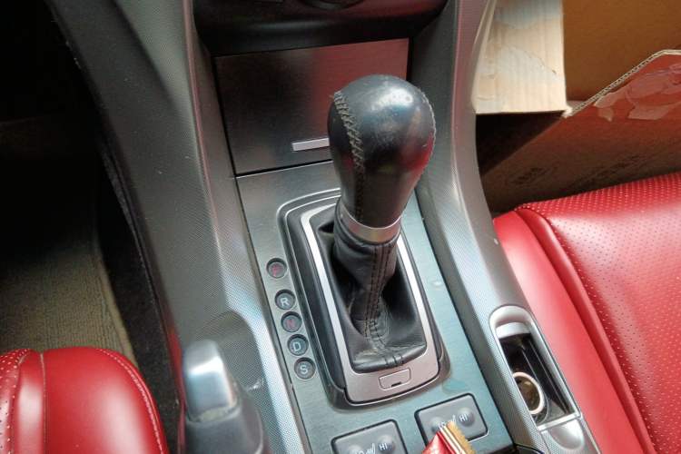 Used Acura TL 2009 3.5 Standard Edition Gear Lever