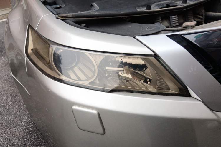 Used Acura TL 2009 3.5 Standard Edition Right Front Headlight