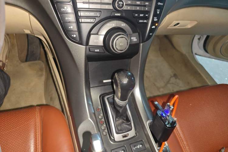 Used Acura TL 2009 3.5 Standard Edition Gear Lever