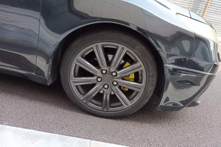 Used Acura TL 2010 3.5 Luxury Edition Right Front Wheel Hub