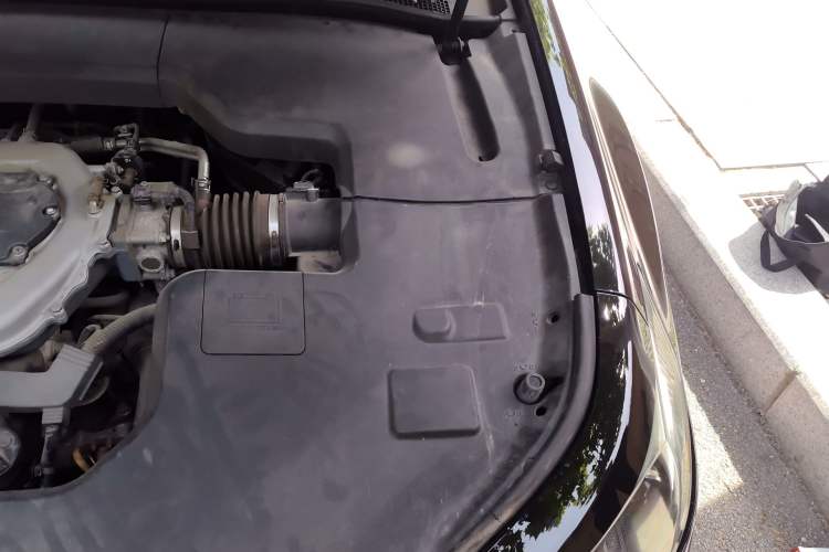 Used Acura TL 2012 3.5 Standard Edition Engine Bay Left