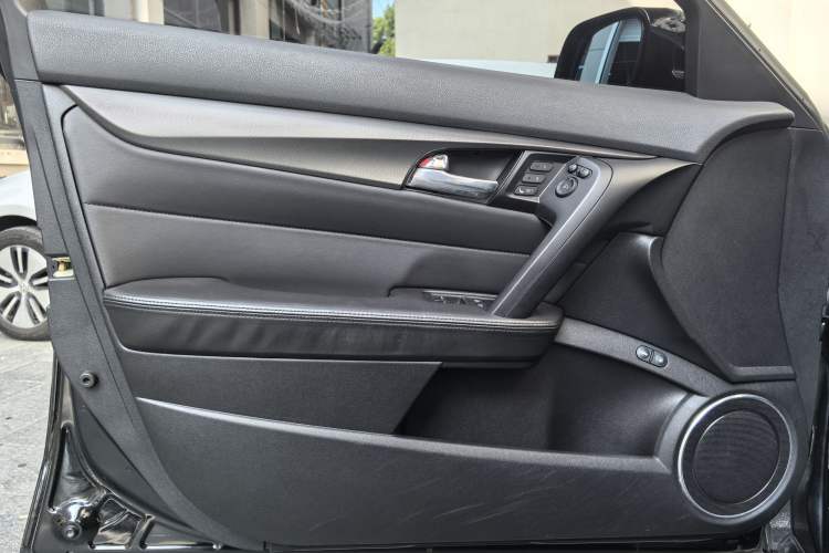 Used Acura TL 2012 3.5 Standard Edition Interior 10