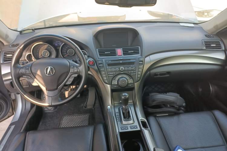 Used Acura TL 2012 3.5 Standard Edition Center Console