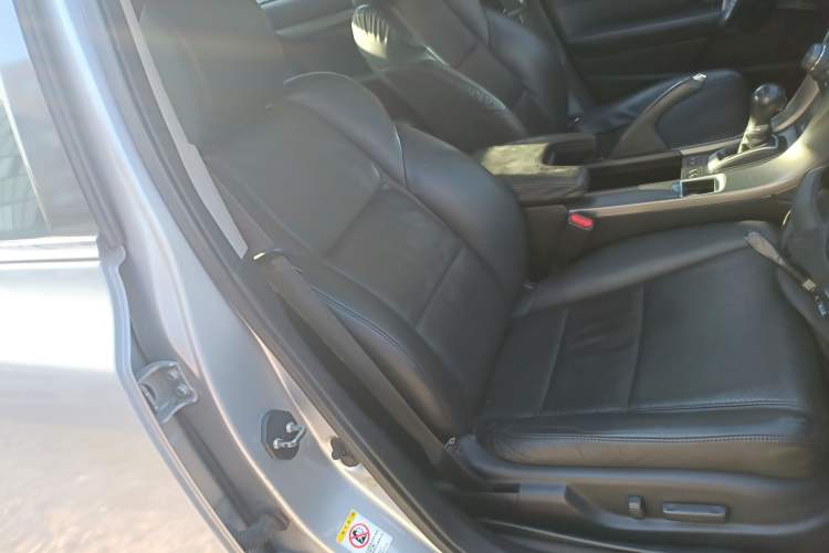 Used Acura TL 2012 3.5 Standard Edition Right Front Seat