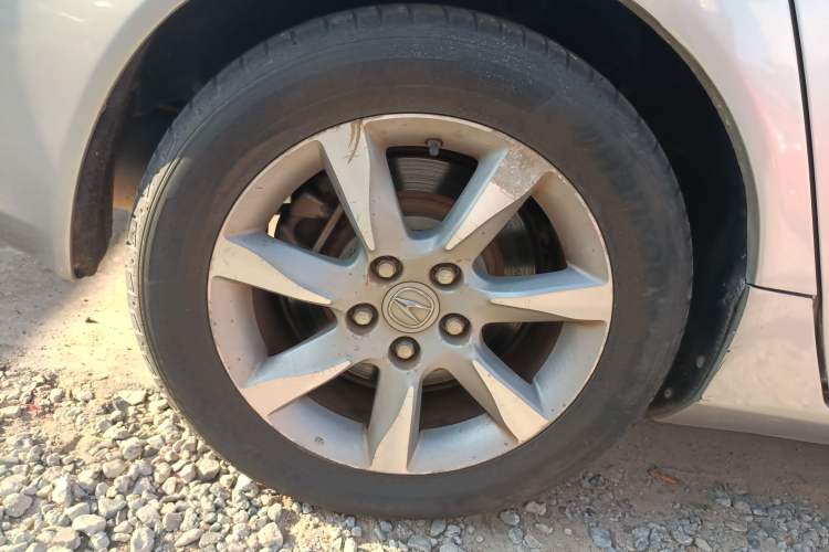 Used Acura TL 2012 3.5 Standard Edition Right Rear Wheel Hub