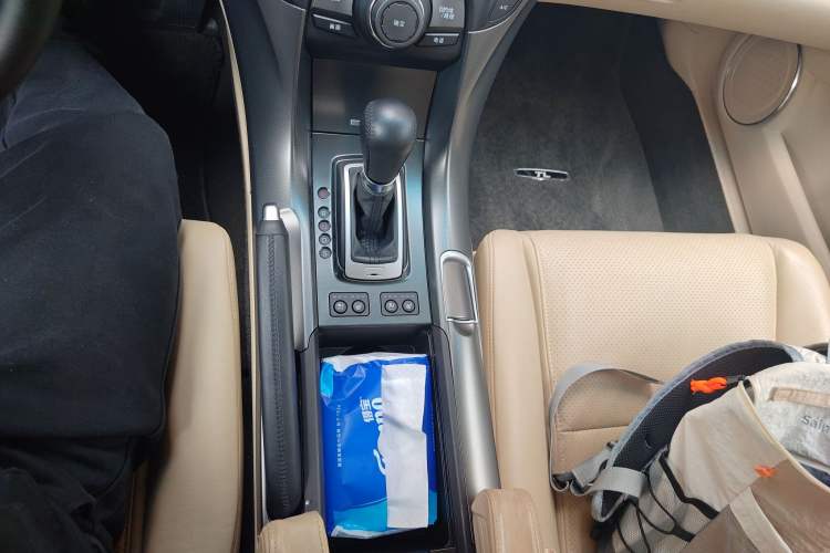 Used Acura TL 2012 3.5 Standard Edition Gear Lever
