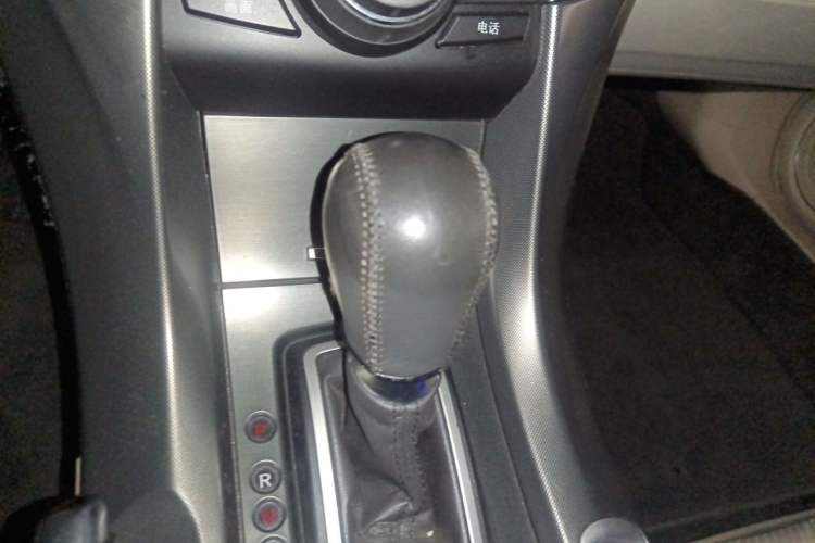 Used Acura TL 2012 3.5 Standard Edition Gear Lever