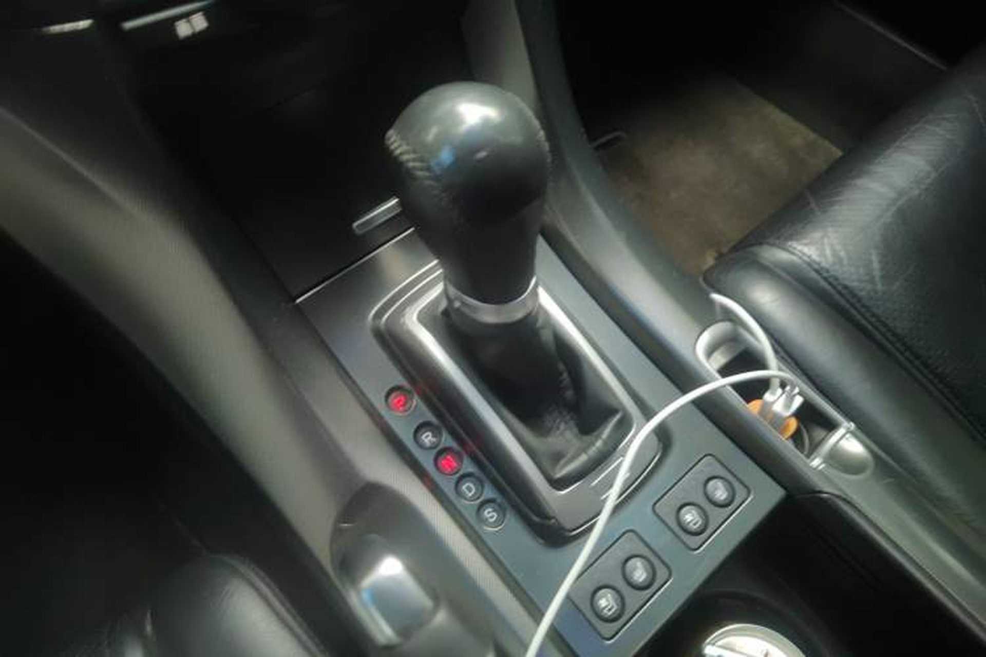 Used Acura TL 2012 3.5 Standard Edition Gear Lever