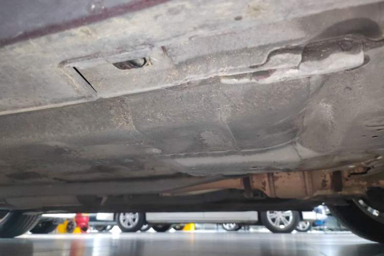 Used Acura TL 2012 3.5 Standard Edition Right Side Sill
