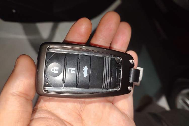 Used Acura TL 2012 3.5 Standard Edition Vehicle Key