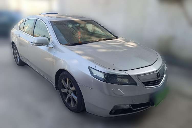Used Acura TL 2012 3.5 Standard Edition Front Right 45 Deg
