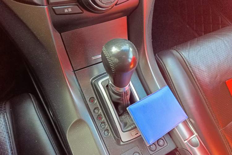 Used Acura TL 2012 3.5 Standard Edition Gear Lever