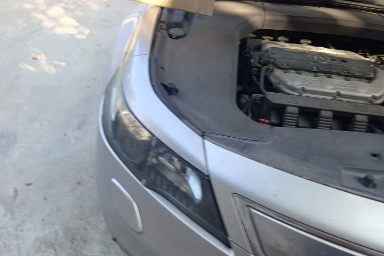 Used Acura TL 2012 3.5 Standard Edition Right Front Headlight