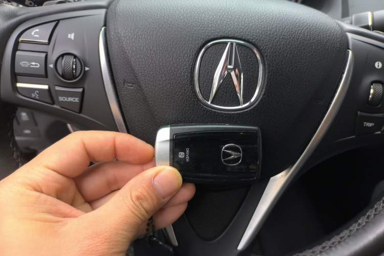 Used Acura TLX 2015 2.4L Elite Edition Vehicle Key