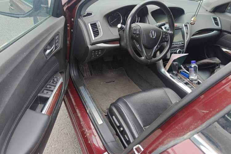 Used Acura TLX 2015 2.4L Luxury Edition Driver Seat