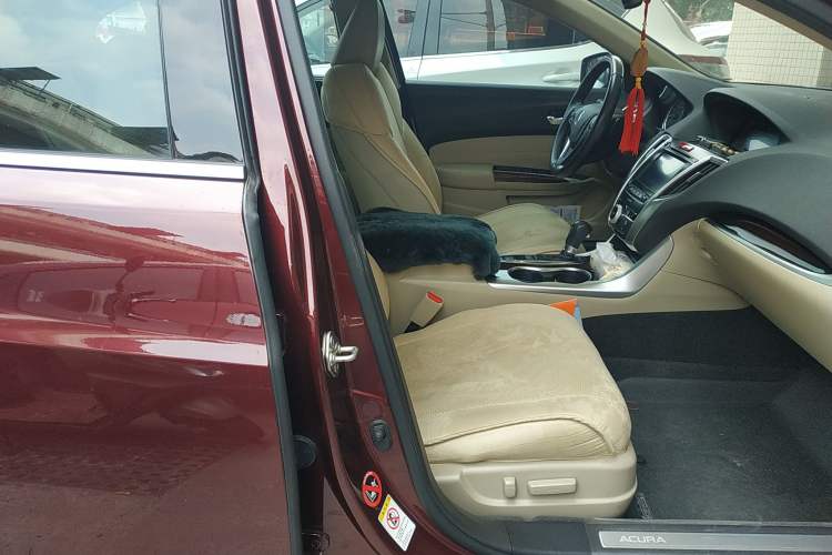 Used Acura TLX 2015 2.4L Elite Edition Right Front Seat