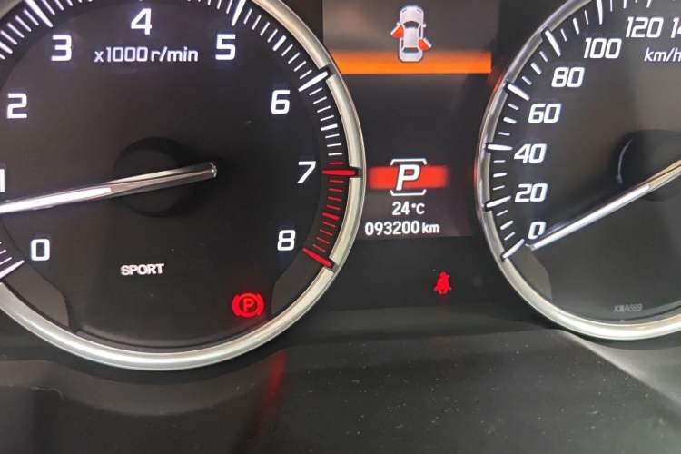 Used Acura TLX 2015 2.4L Elite Edition Odometer Close Up