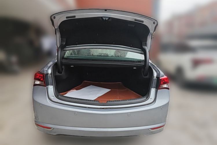 Used Acura TLX 2015 2.4L Elite Edition Trunk