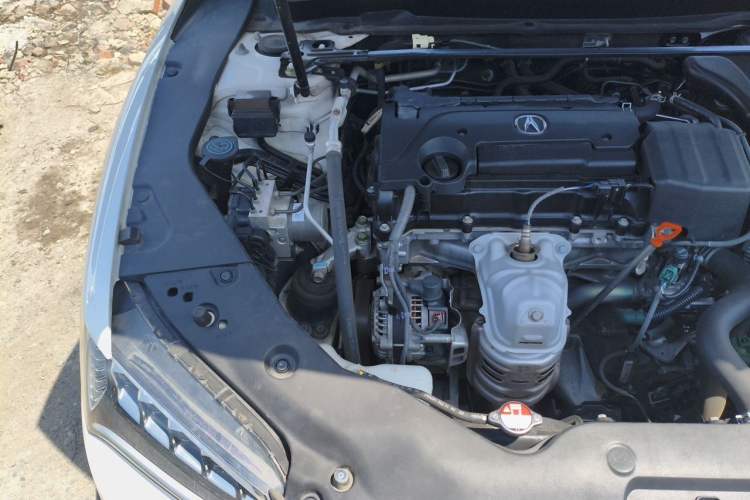 Used Acura TLX 2015 2.4L Elite Edition Engine Bay Right