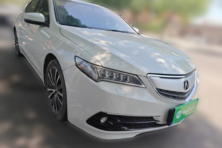 Used Acura TLX 2015 2.4L Elite Edition Front Right 45 Deg