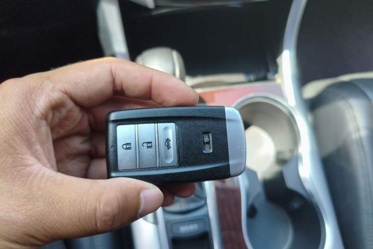 Used Acura TLX 2015 2.4L Elite Edition Vehicle Key