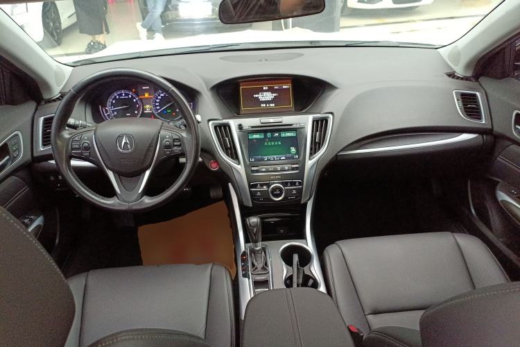 Used Acura TLX-L 2018 2.4L Comfort Edition Center Console