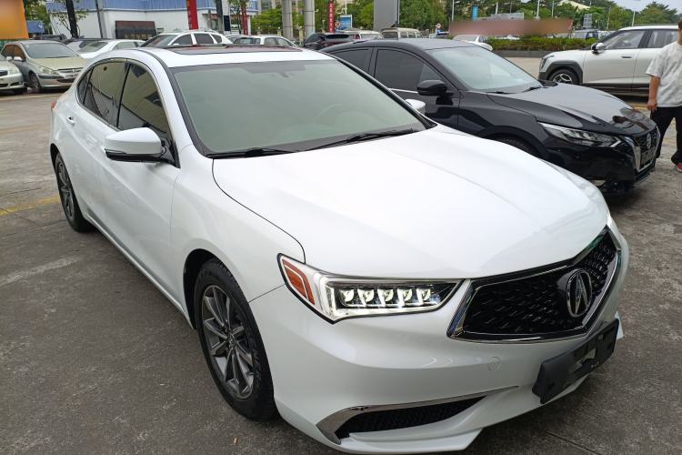 Used Acura TLX-L 2018 2.4L Comfort Edition Front Right 45 Deg