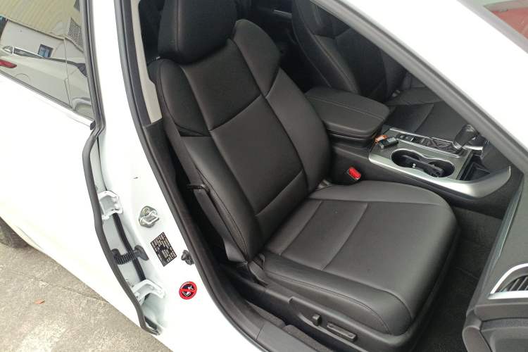 Used Acura TLX-L 2018 2.4L Comfort Edition Right Front Seat