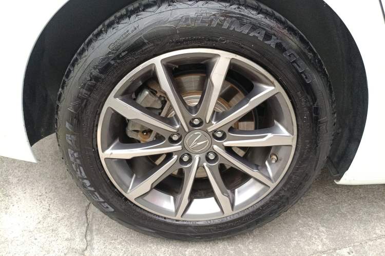 Used Acura TLX-L 2018 2.4L Comfort Edition Right Rear Wheel Hub
