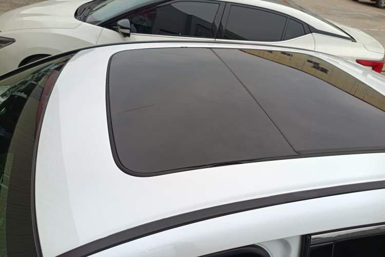 Used Acura TLX-L 2018 2.4L Comfort Edition Roof