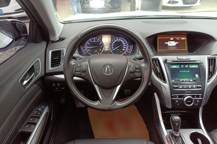 Used Acura TLX-L 2018 2.4L Comfort Edition Steering Wheel
