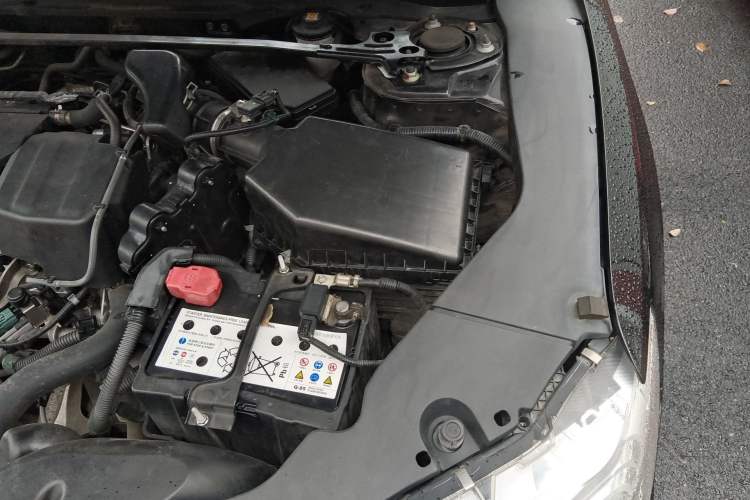 Used Acura TLX-L 2018 2.4L Enjoy Edition Engine Bay Left