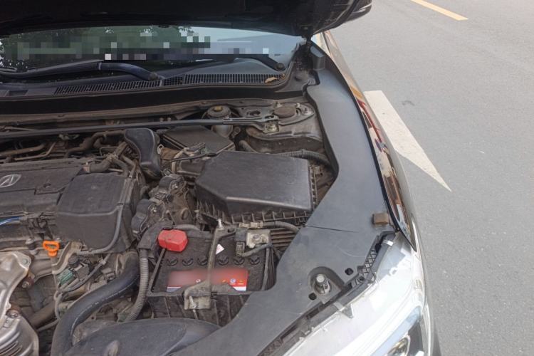 Used Acura TLX-L 2018 2.4L Deluxe Edition Engine Bay Left