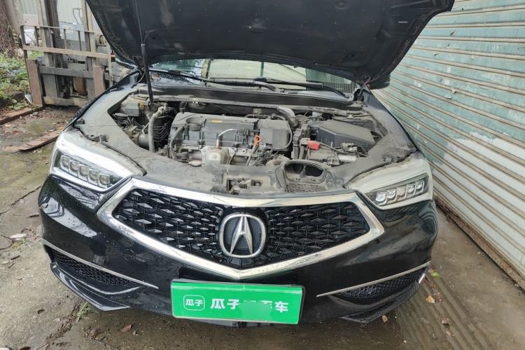 Used Acura TLX-L 2018 2.4L Comfort Edition Engine Bay