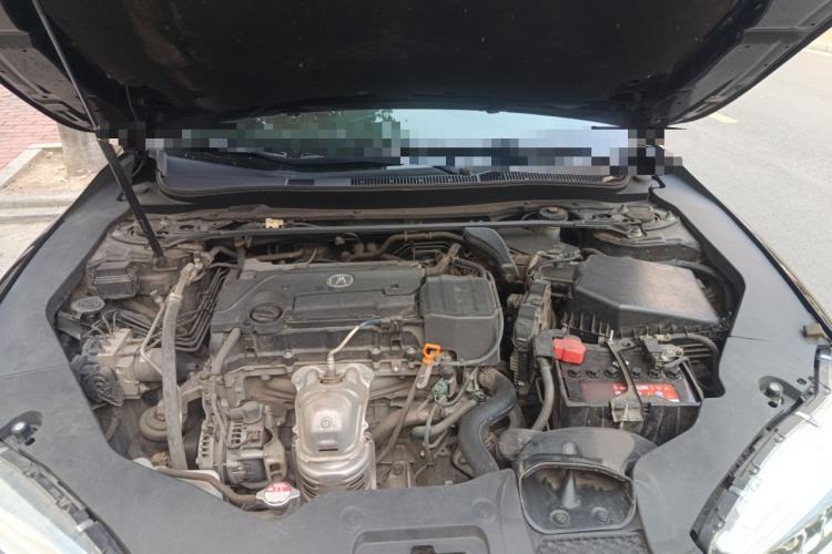 Used Acura TLX-L 2018 2.4L Deluxe Edition Engine Bay