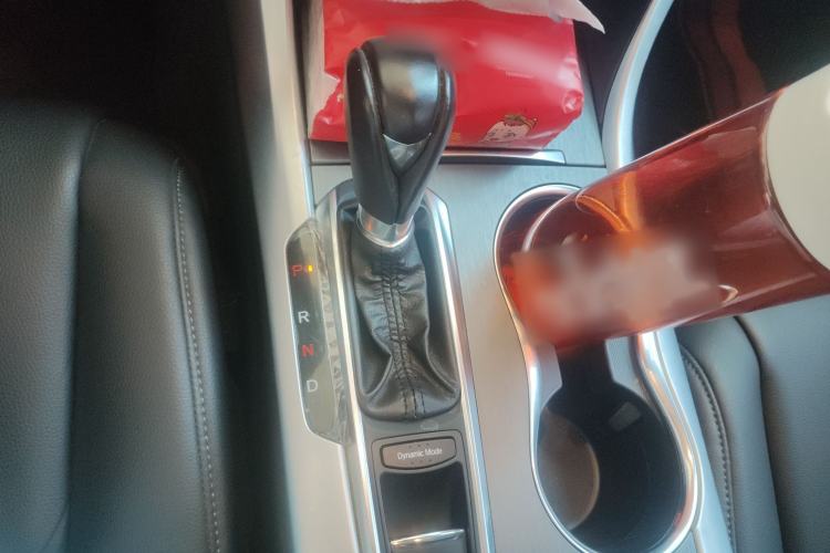 Used Acura TLX-L 2018 2.4L Comfort Edition Gear Lever
