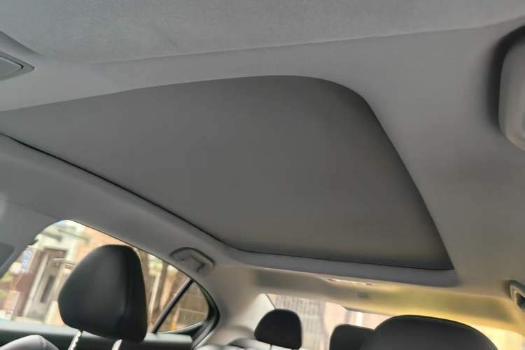 Used Acura TLX-L 2018 2.4L Comfort Edition Headliner