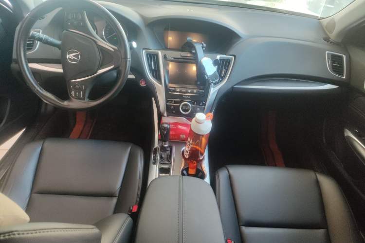 Used Acura TLX-L 2018 2.4L Comfort Edition Interior 2