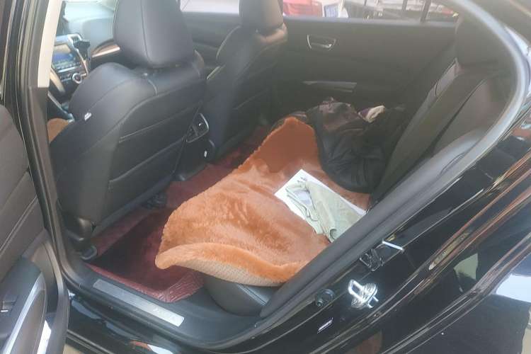 Used Acura TLX-L 2018 2.4L Comfort Edition Left Rear Seat