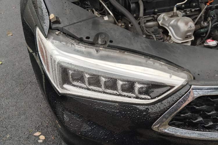Used Acura TLX-L 2018 2.4L Enjoy Edition Right Front Headlight