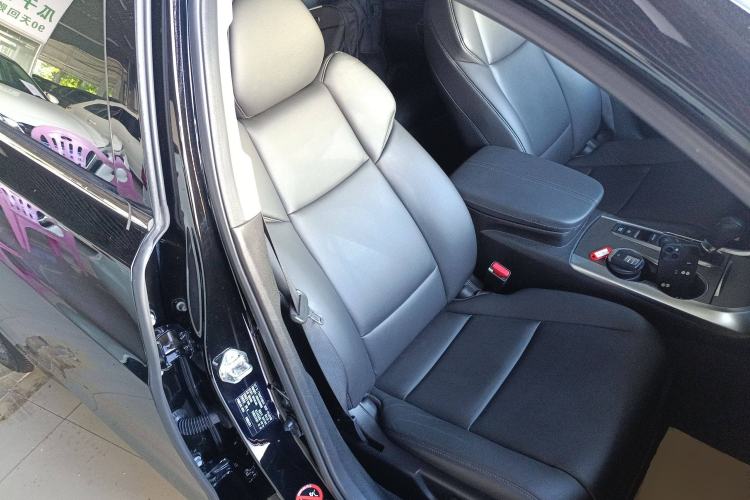 Used Acura TLX-L 2018 2.4L Comfort Edition Right Front Seat
