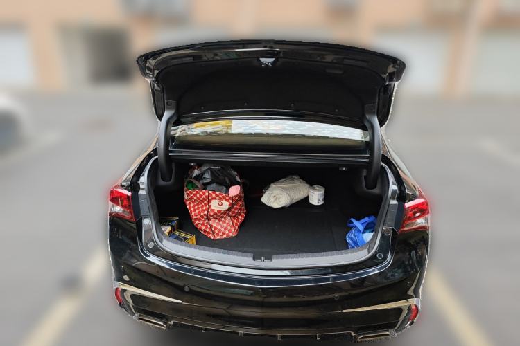 Used Acura TLX-L 2018 2.4L Comfort Edition Trunk