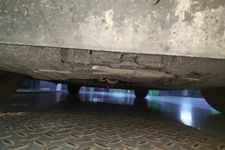Used Acura TLX-L 2018 2.4L Deluxe Edition Chassis Front